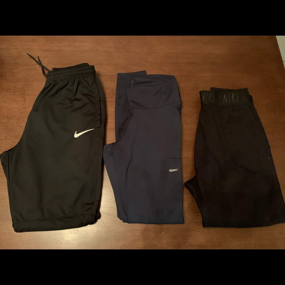 Womens loungewear/Athletic clothing lot